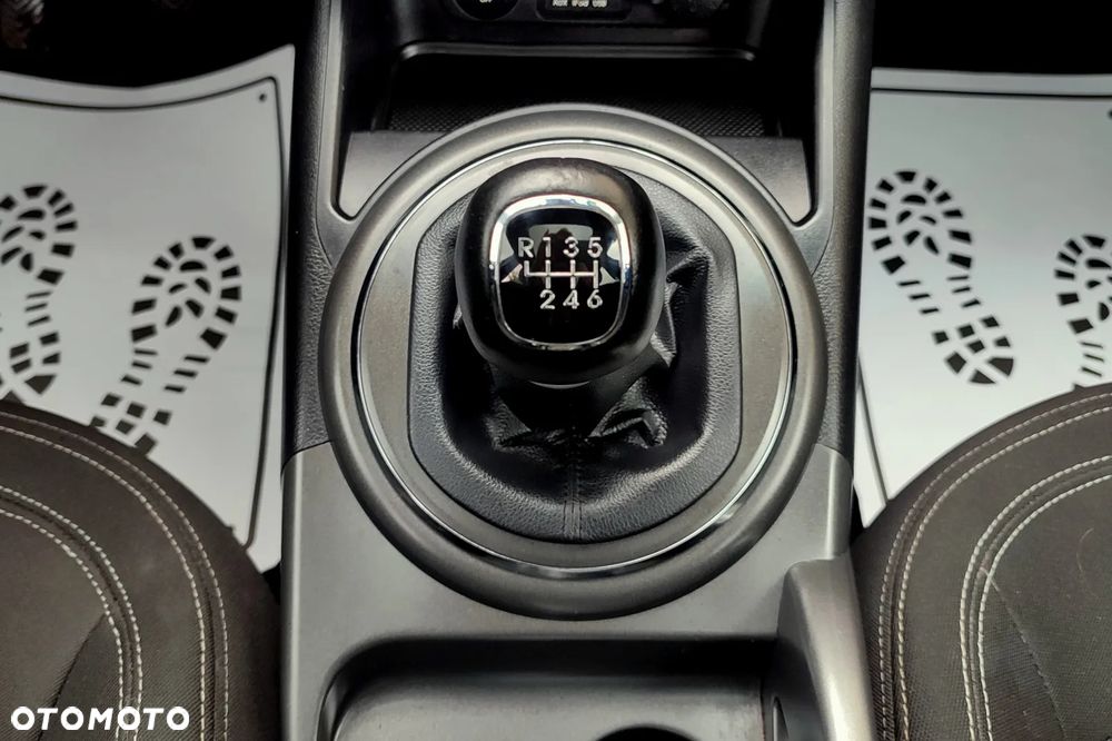 Kia Sportage - 32