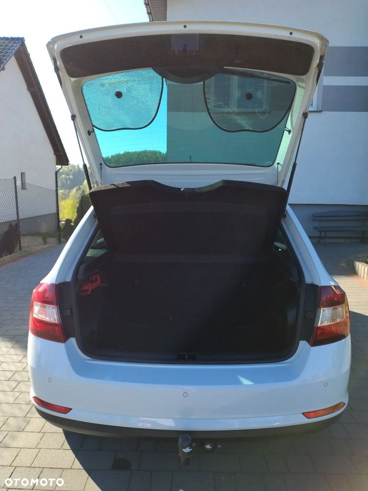 Skoda RAPID 1.0 TSI Style DSG - 5