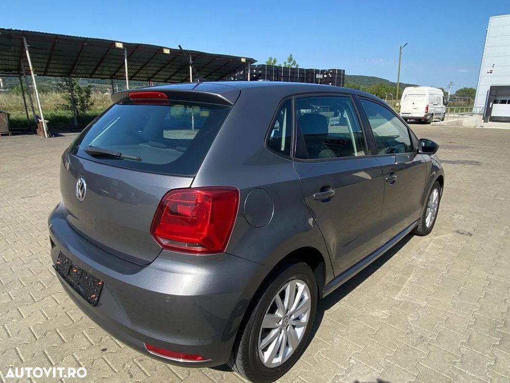 Volkswagen Polo 1.4 TDI (Blue Motion Technology) Comfortline - 18