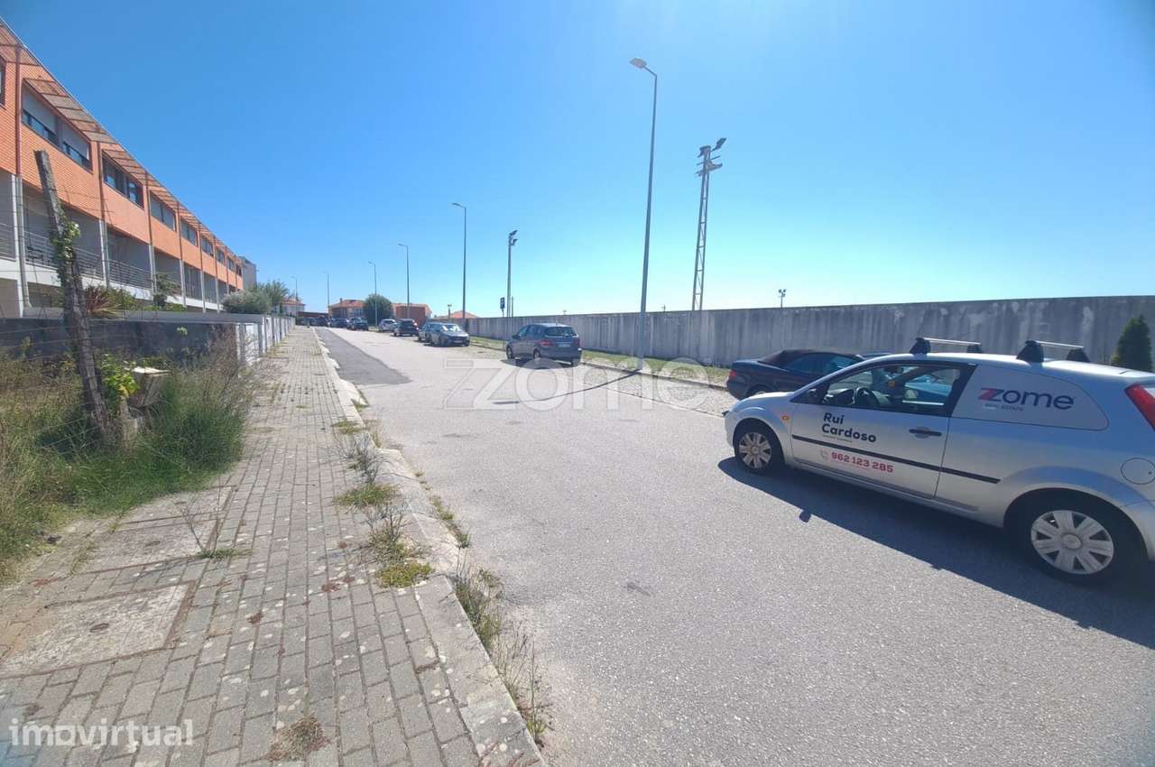 Lote de Gaveto para Construção com 202 m² – Monserrate - Grande imagem: 5/10
