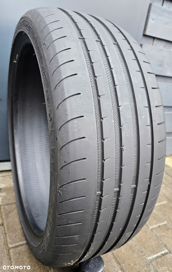 Goodyear Eagle F1 Asymmetric 3 225/40R20 94 Y BMW RSC