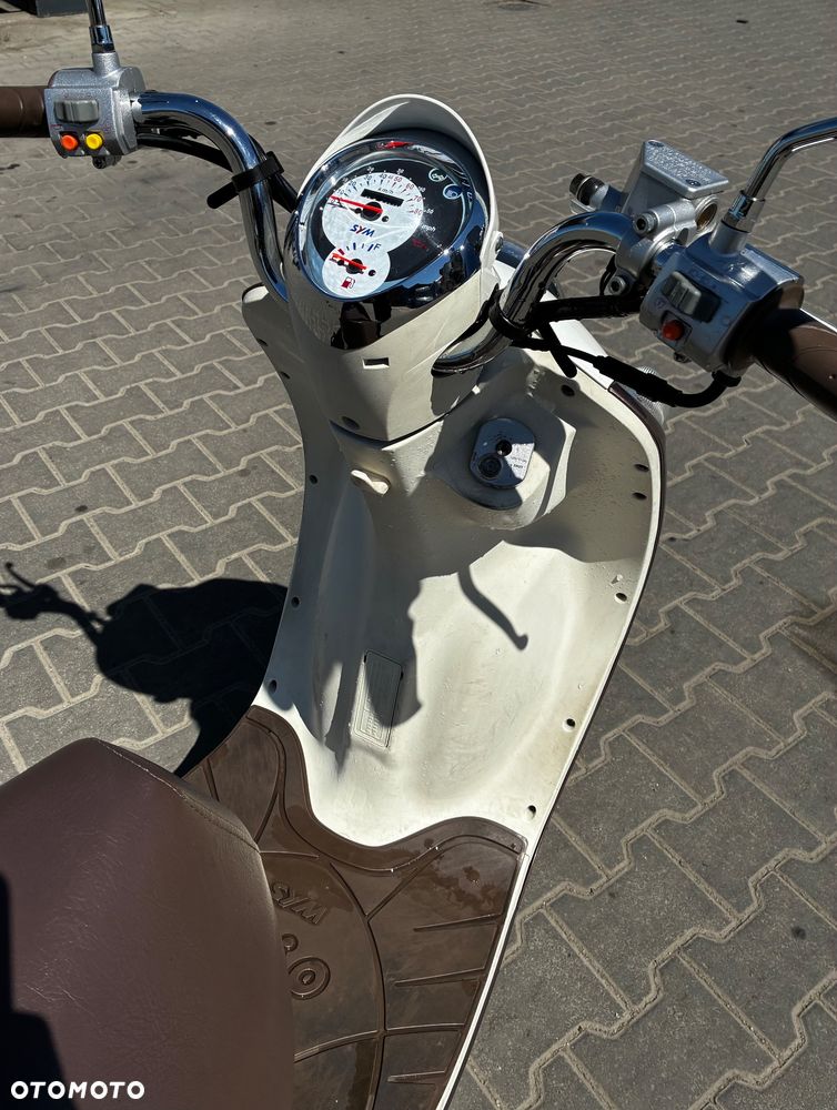SYM MIO - 4