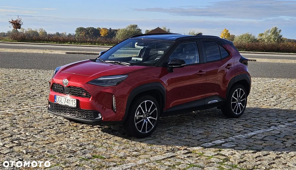 Toyota Yaris Cross Hybrid 1.5 GR Sport - 1