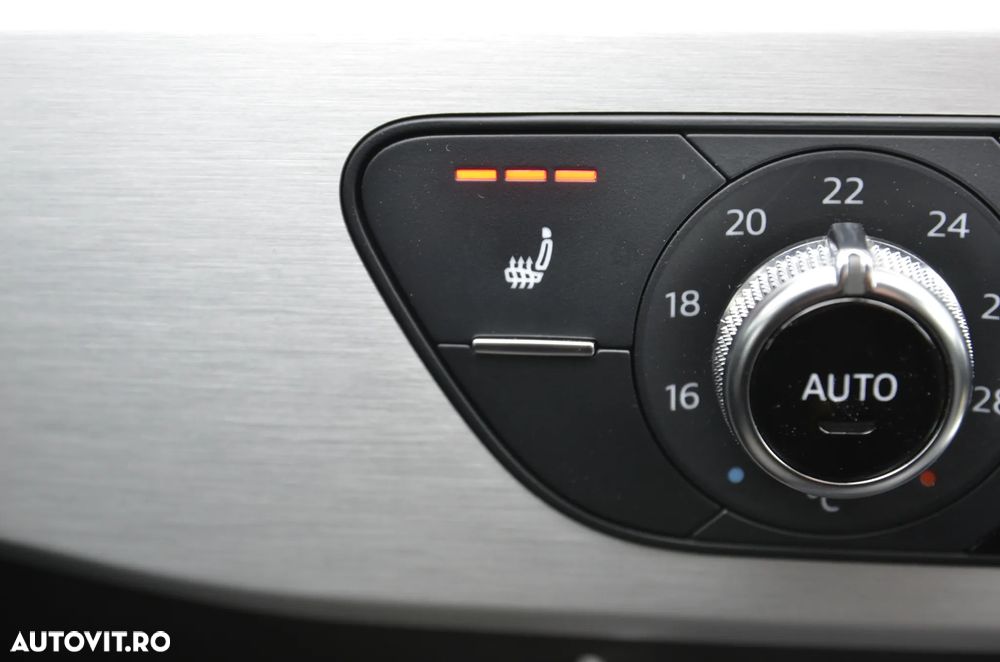 Audi A5 ack 40 TFSI S tronic S line - 29