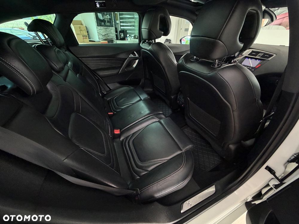 Citroën DS5 2.0 BlueHDi SportChic - 33