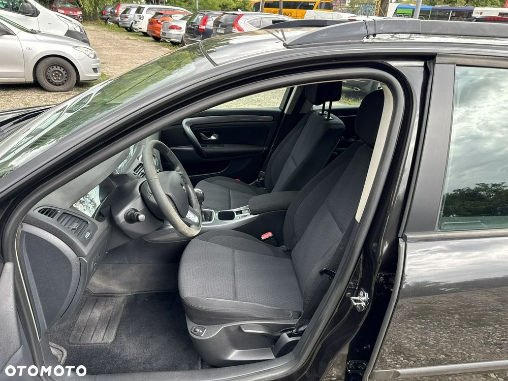 Renault Laguna - 23