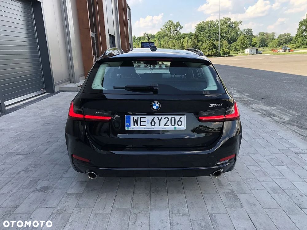 BMW Seria 3 318i Sport Line - 4