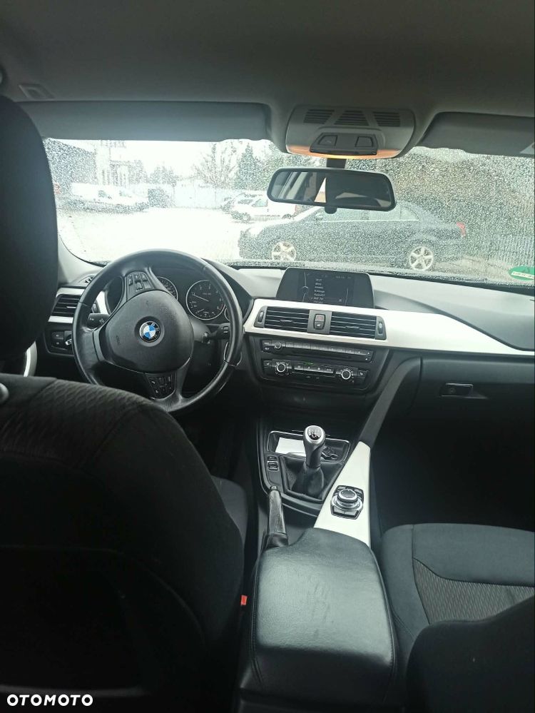 BMW Seria 3 - 4