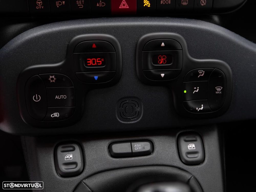 Fiat Panda 1.0 Hybrid Cross - 13