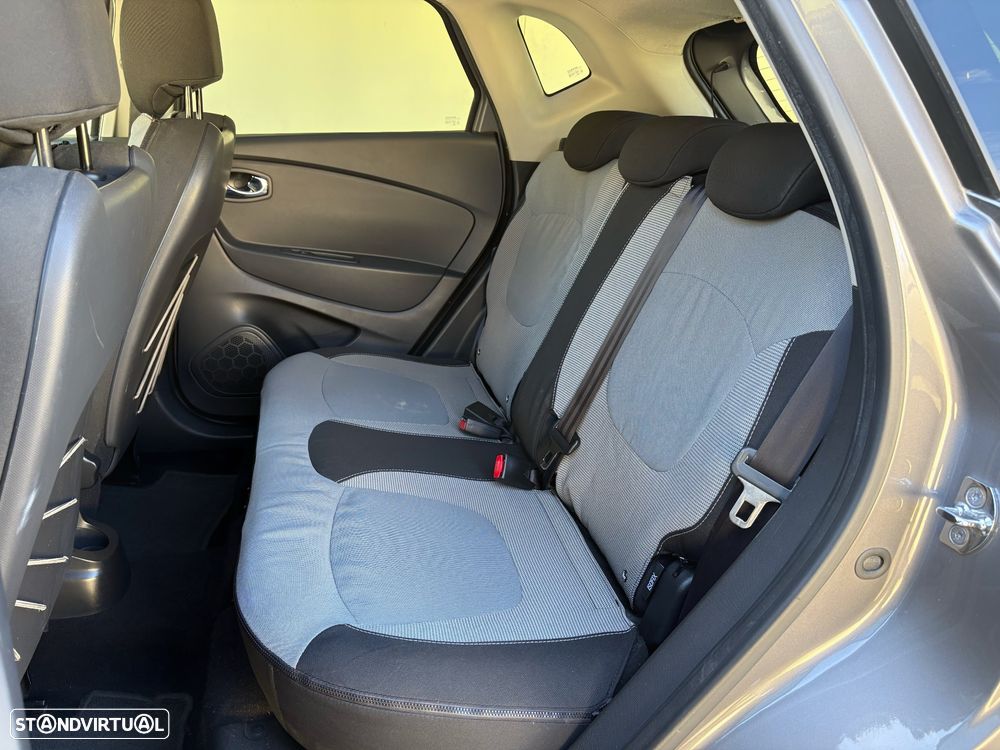 Renault Captur 1.5 dCi Exclusive - 19