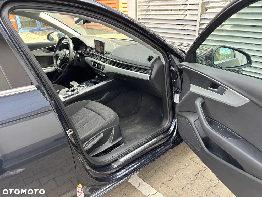 Audi A4 Avant - 35