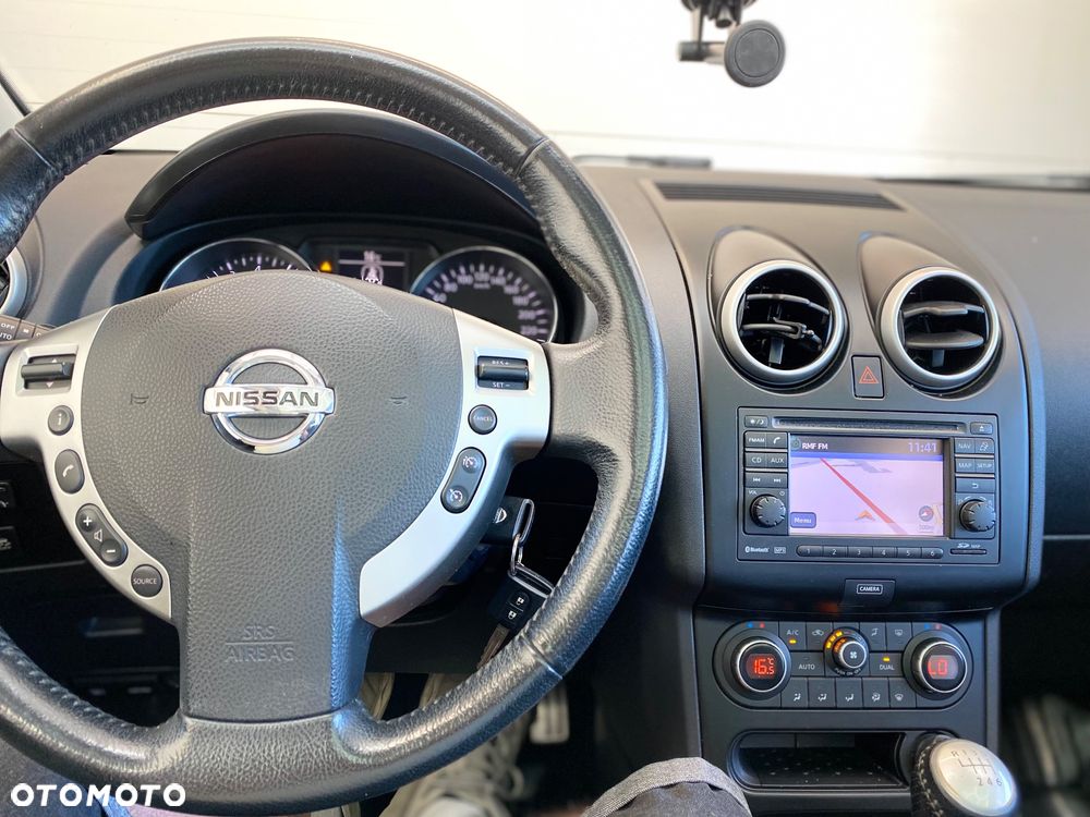 Nissan Qashqai 2.0 360 - 27
