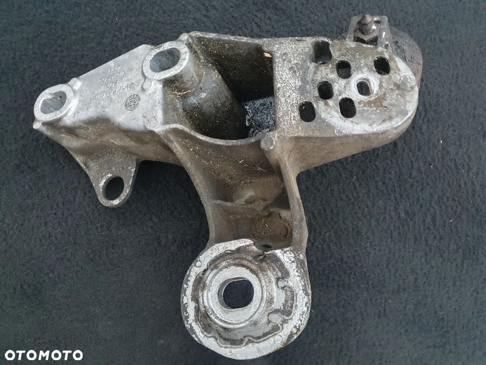 AUDI A4 B6 1.9 TDI WSPORNIK ŁAPA LEWA 8E0199351C POSIADAM 3 SZT - 3