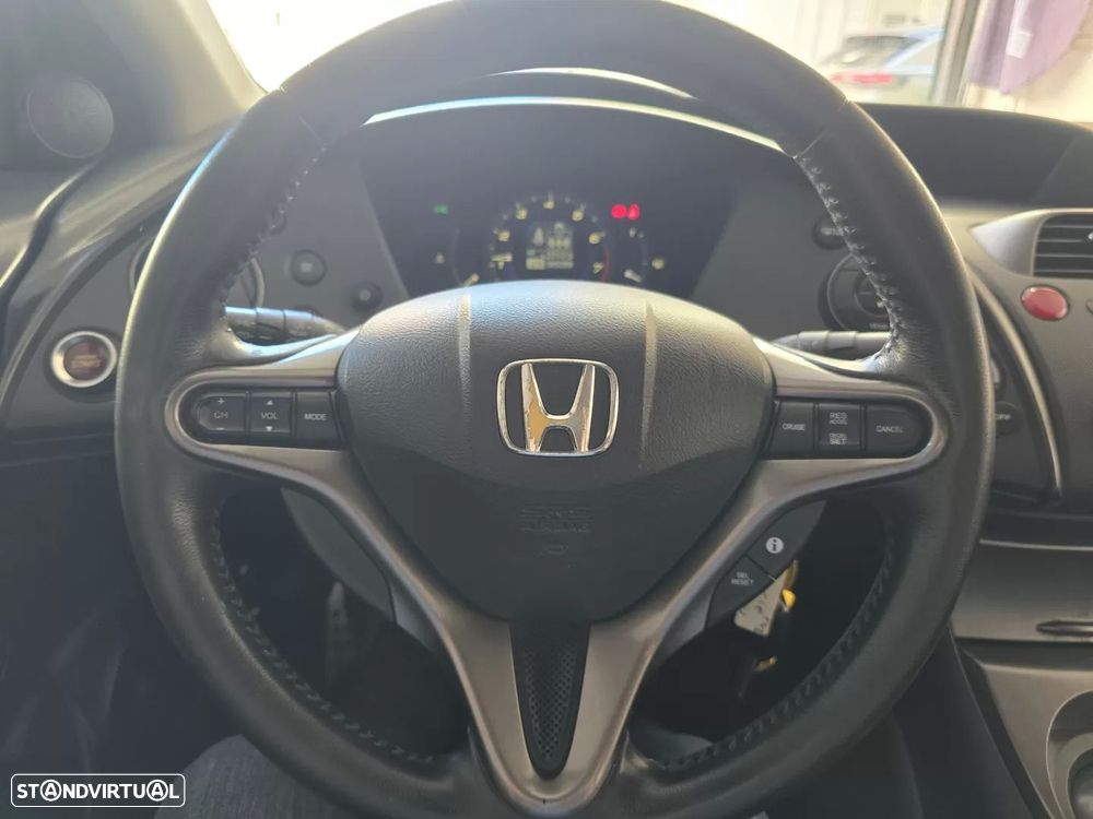 Honda Civic 1.4 i-VTEC Comfort - 15