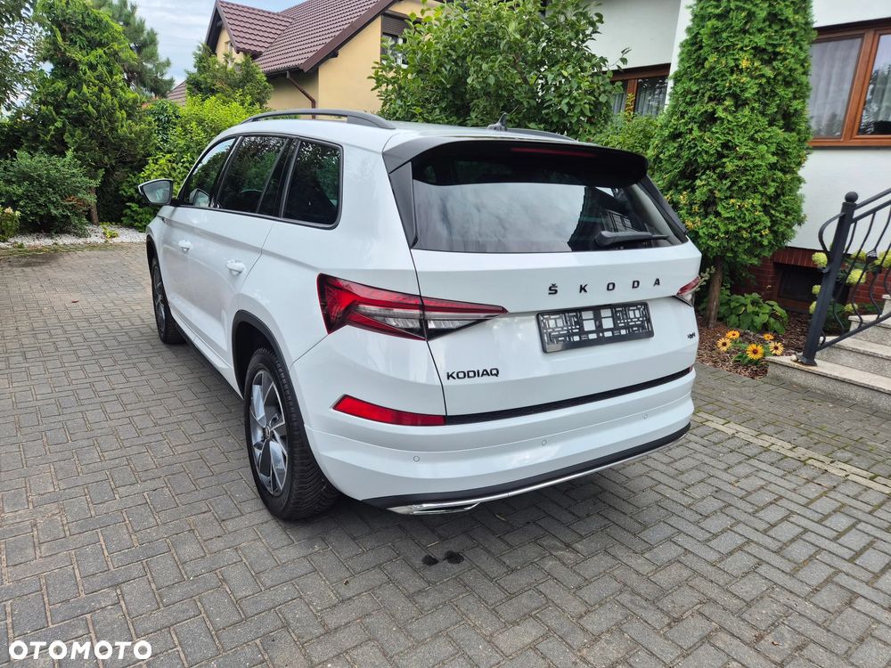 Skoda Kodiaq 2.0 TDI 4x4 DSG Sportline - 9