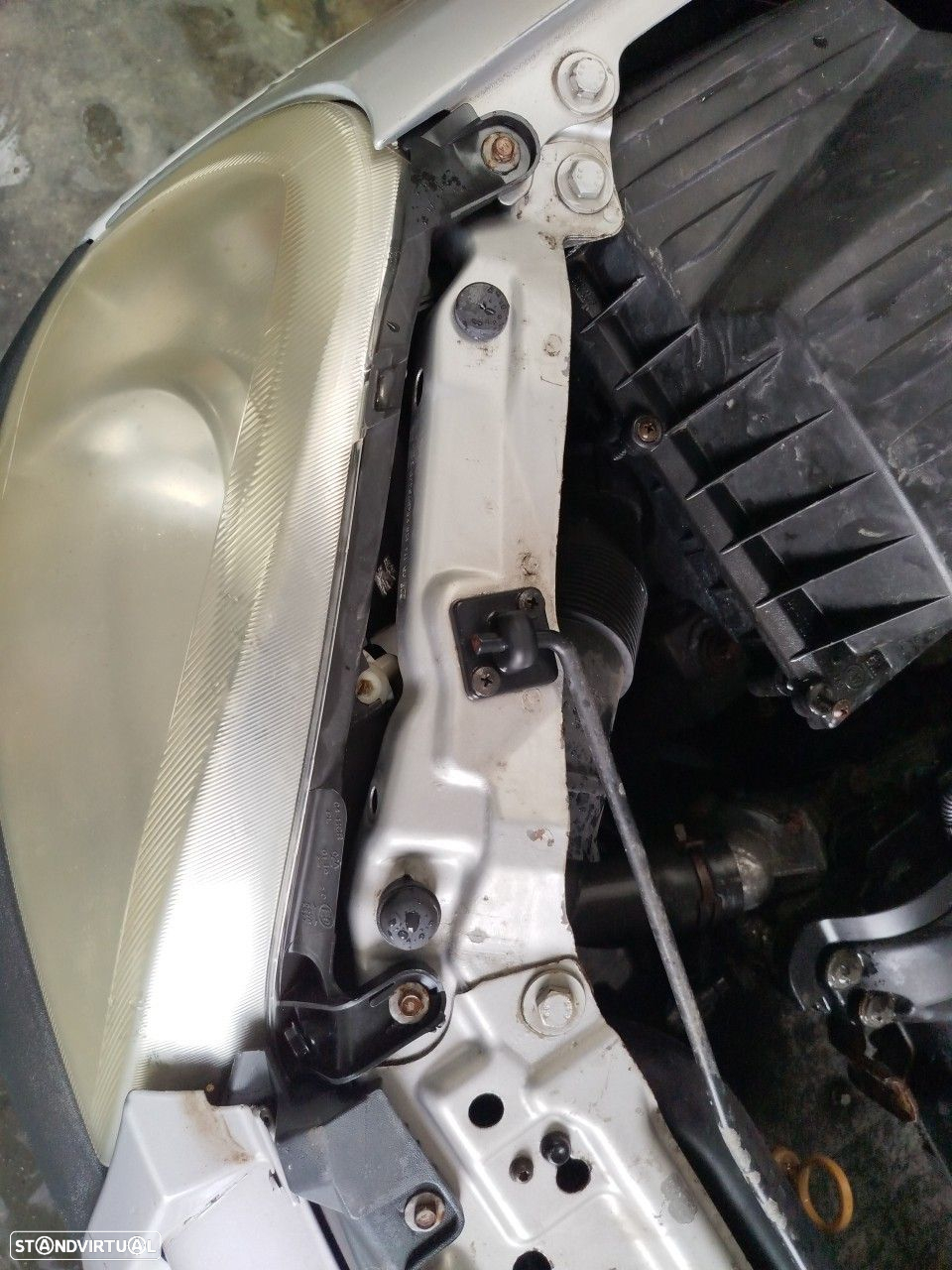 Ótica / farol direita OPEL Corsa C - 2