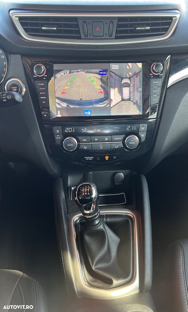 Nissan Qashqai 1.6 DCI TEKNA+ - 17