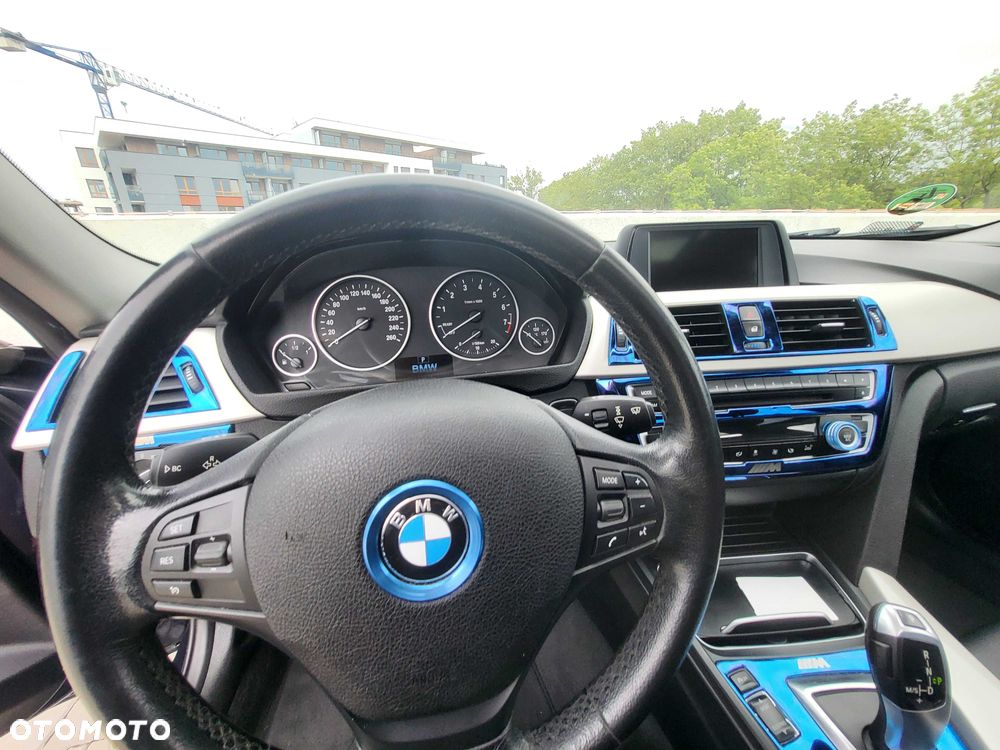 BMW Seria 3 - 8