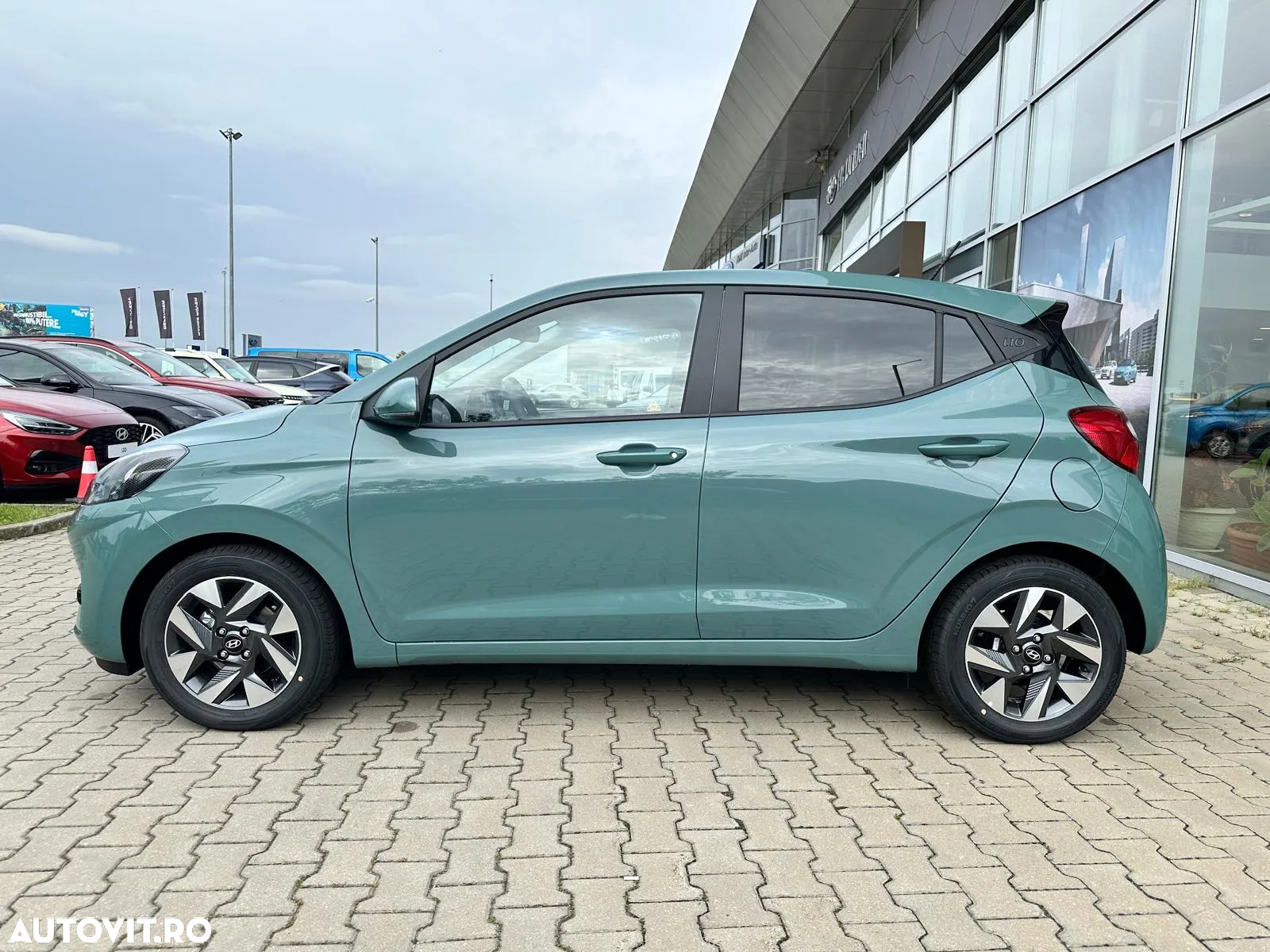 Hyundai i10 1.2 l 79 CP AMT Highway - 6