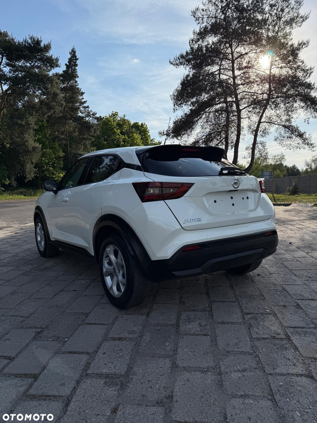 Nissan Juke 1.0 DIG-T Acenta - 10