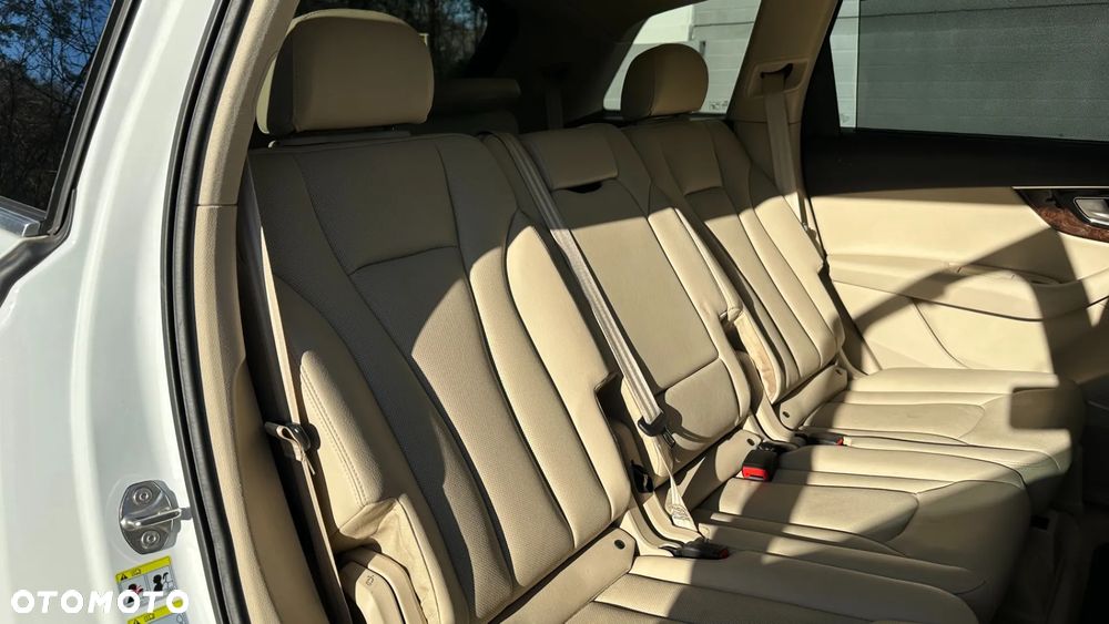 Audi Q7 - 28