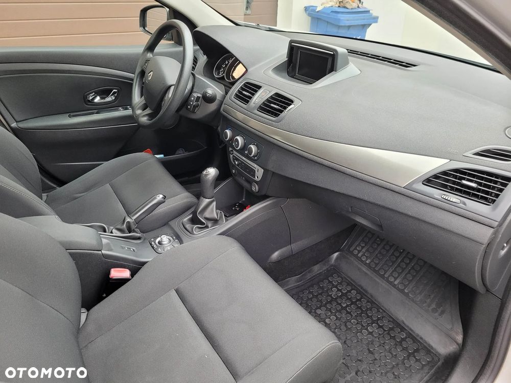 Renault Megane 1.6 16V Authentique Euro5 - 5