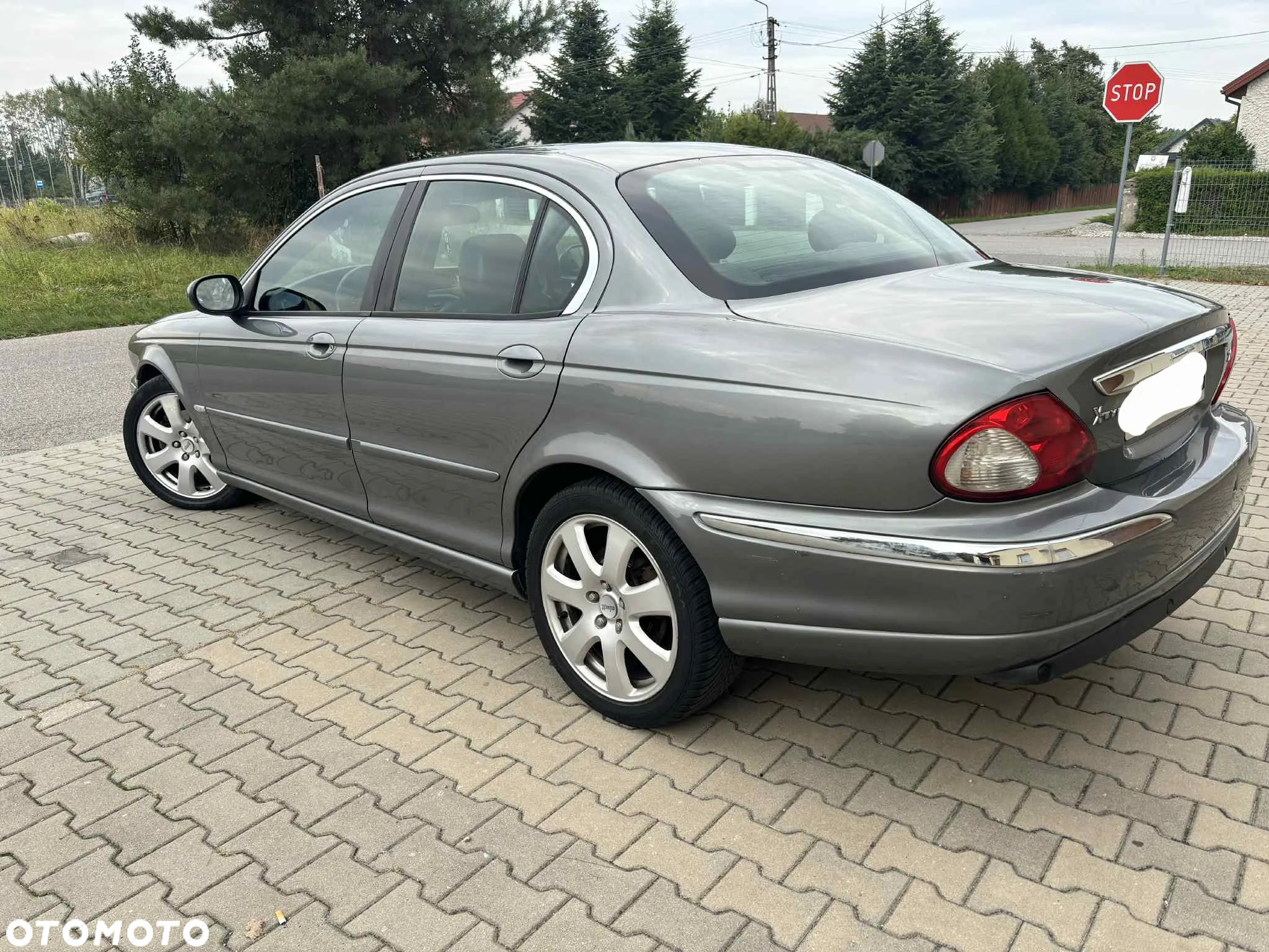 Jaguar X-Type - 9