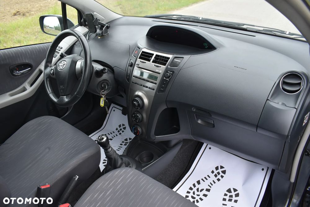 Toyota Yaris 1.33 VVT-i Life - 24