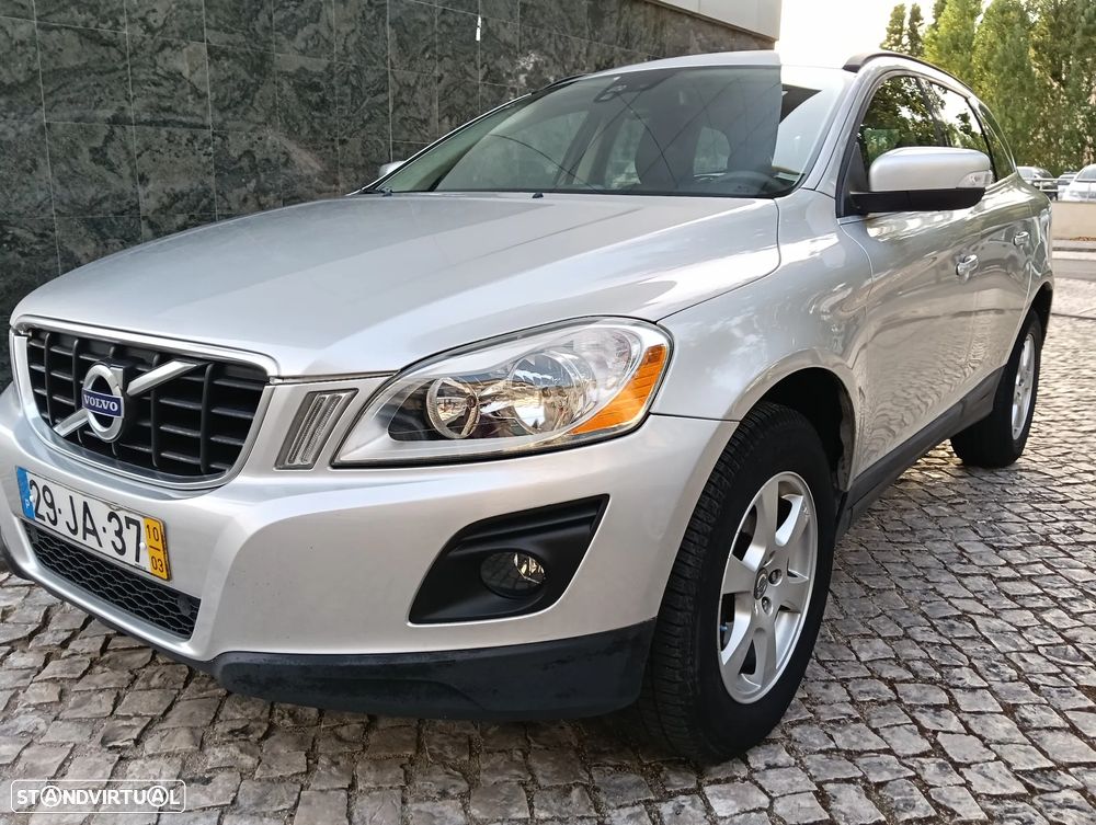 Volvo XC 60 2.4 D Geartronic - 9