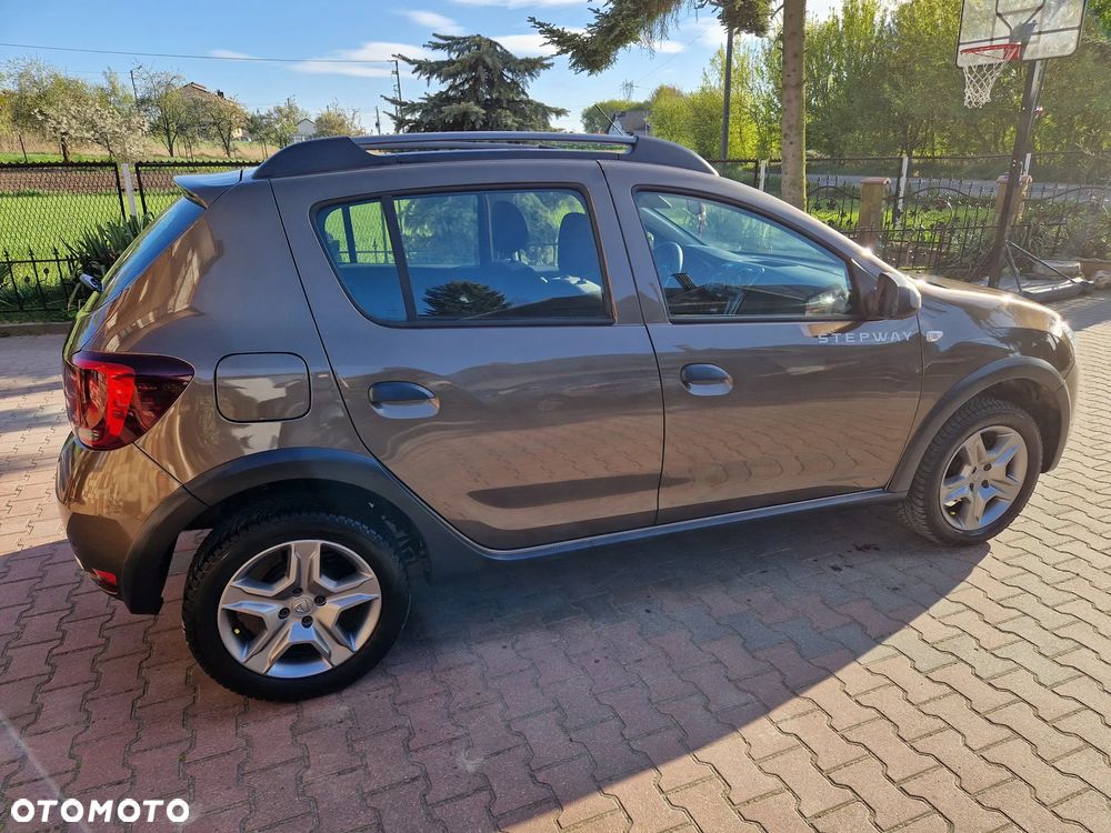 Dacia Sandero Stepway 1.0 TCe Laureate S&S - 37