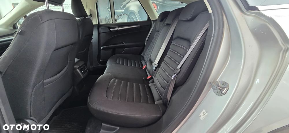 Ford Mondeo 2.0 EcoBlue Business Edition - 32