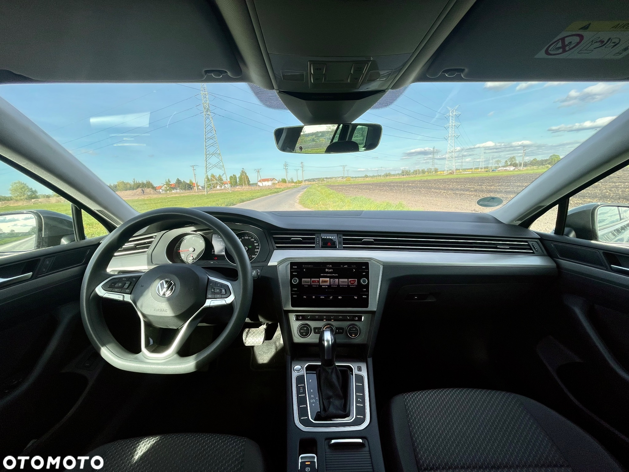 Volkswagen Passat - 21