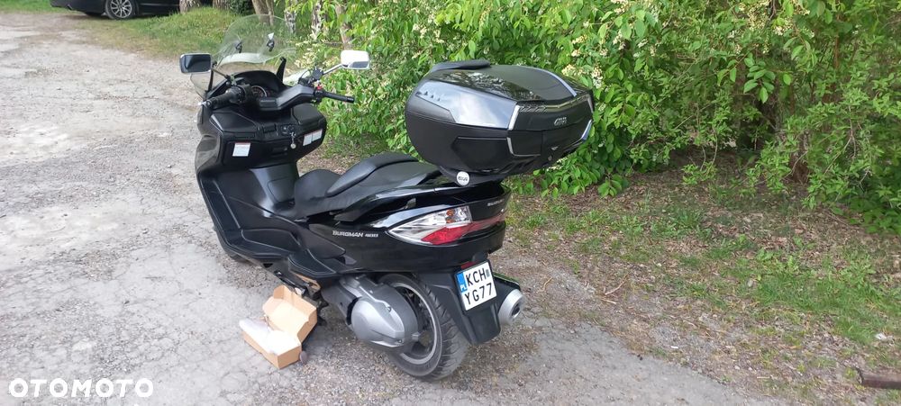 Suzuki Burgman - 3