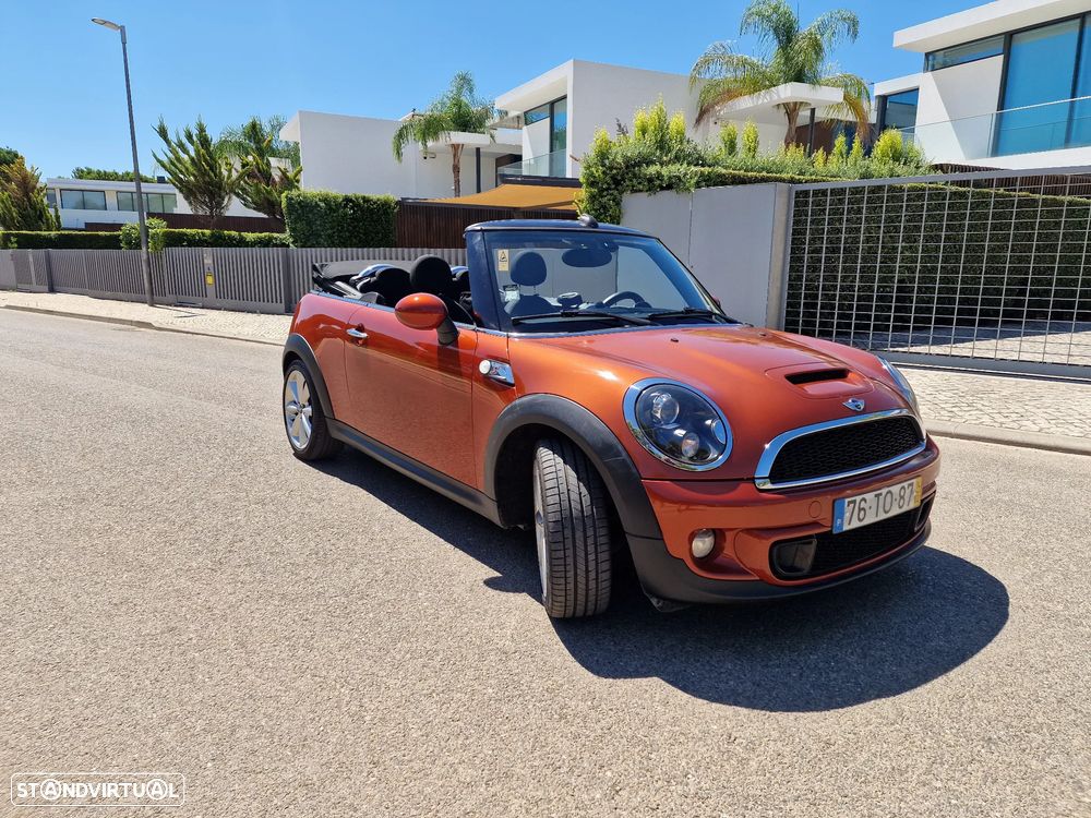 MINI Cabrio Cooper SD - 15