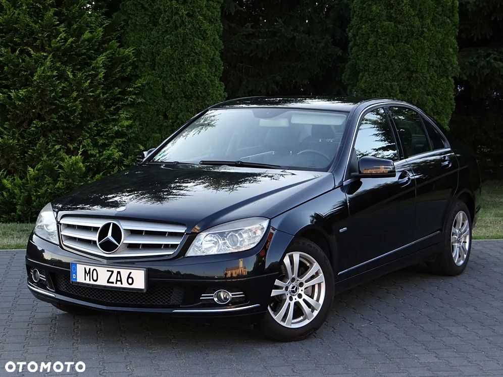 Mercedes-Benz Klasa C 180 Avantgarde Edition - 2