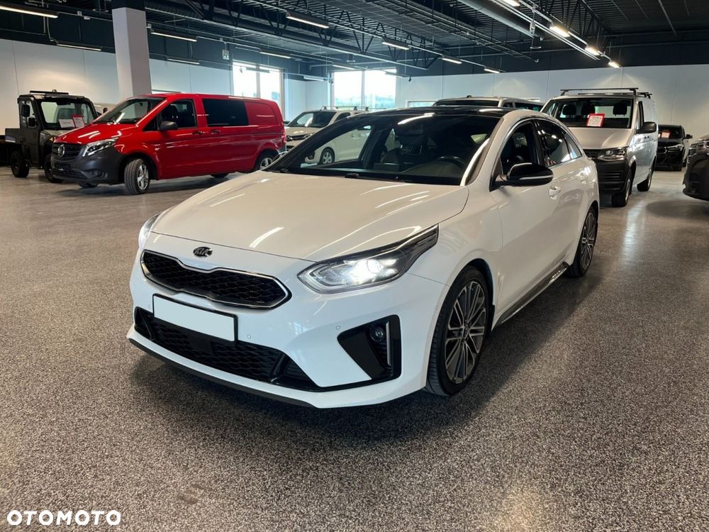 Kia Proceed