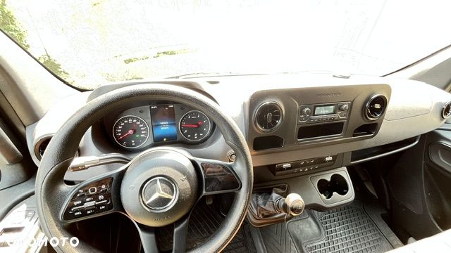 Mercedes-Benz Sprinter 317 - 10