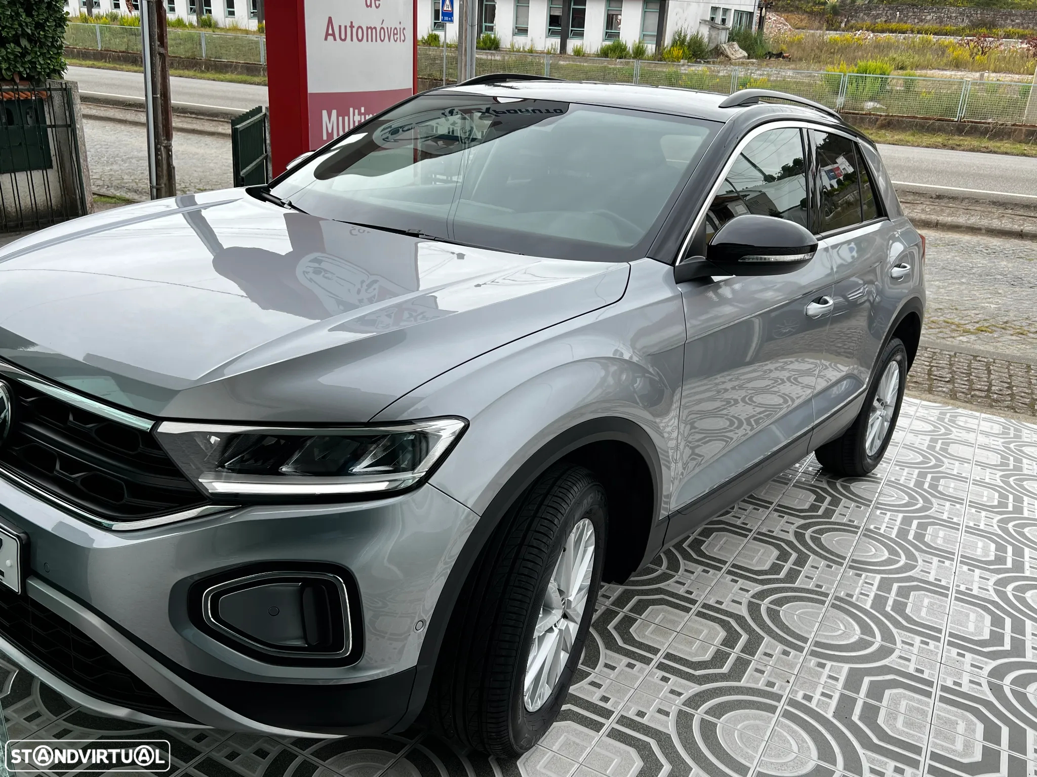 VW T-Roc 1.0 TSI Urban - 55