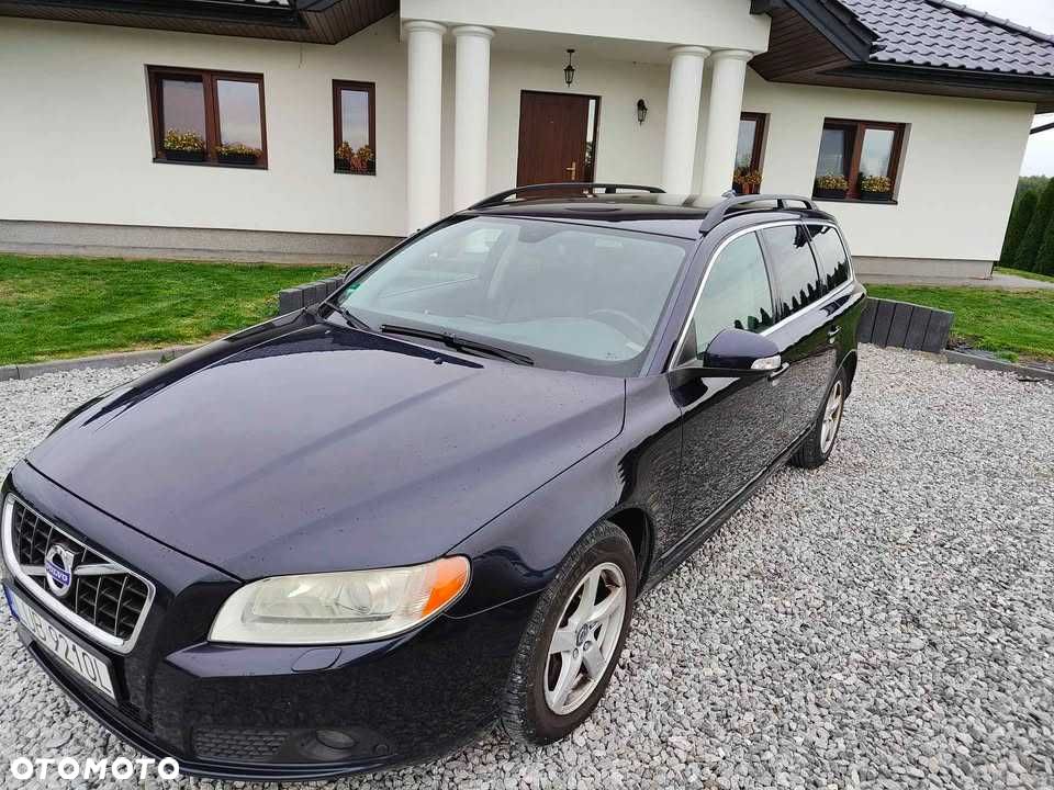 Volvo V70 - 1
