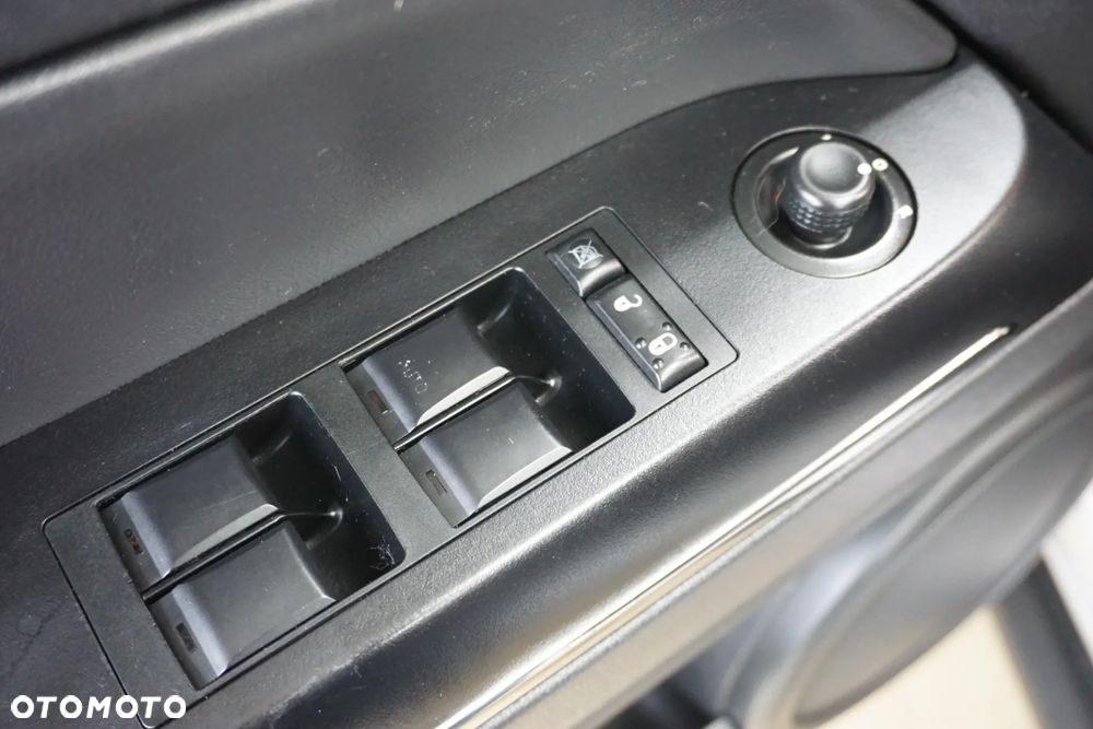 Jeep Patriot 2.2 CRD DPF Limited - 28