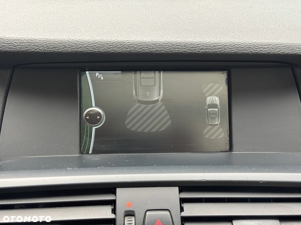 BMW X3 20d xDrive - 37