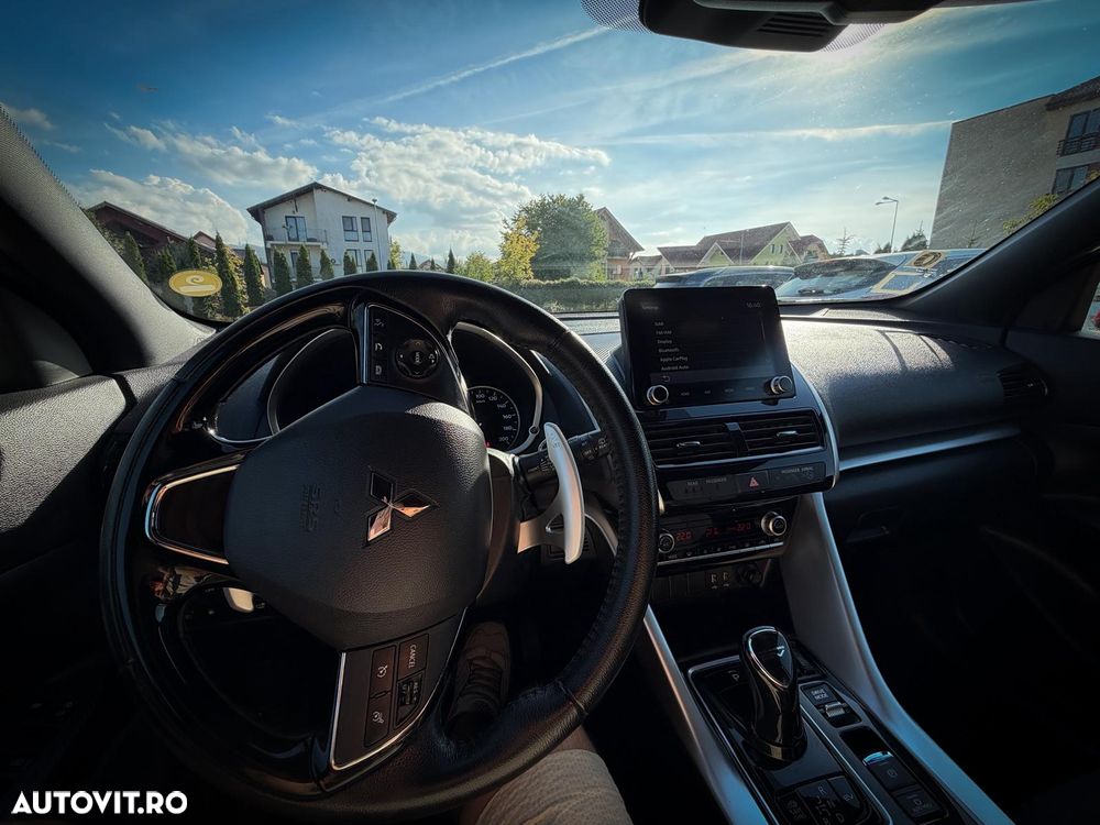 Mitsubishi Eclipse-Cross PHEV Intense+ Black - 10