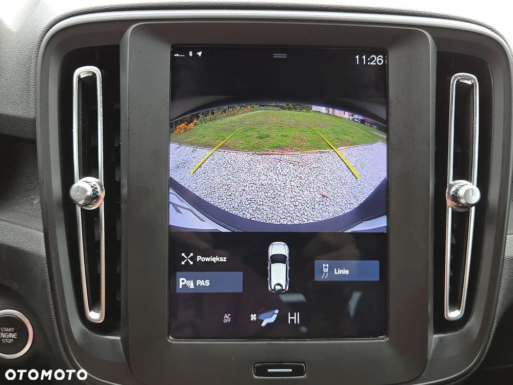 Volvo XC 40 T3 Momentum Core - 11