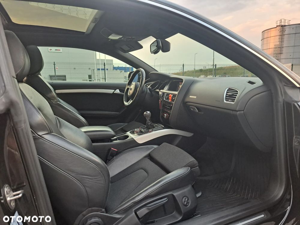 Audi A5 Coupé 2.0 TDI DPF quattro - 7