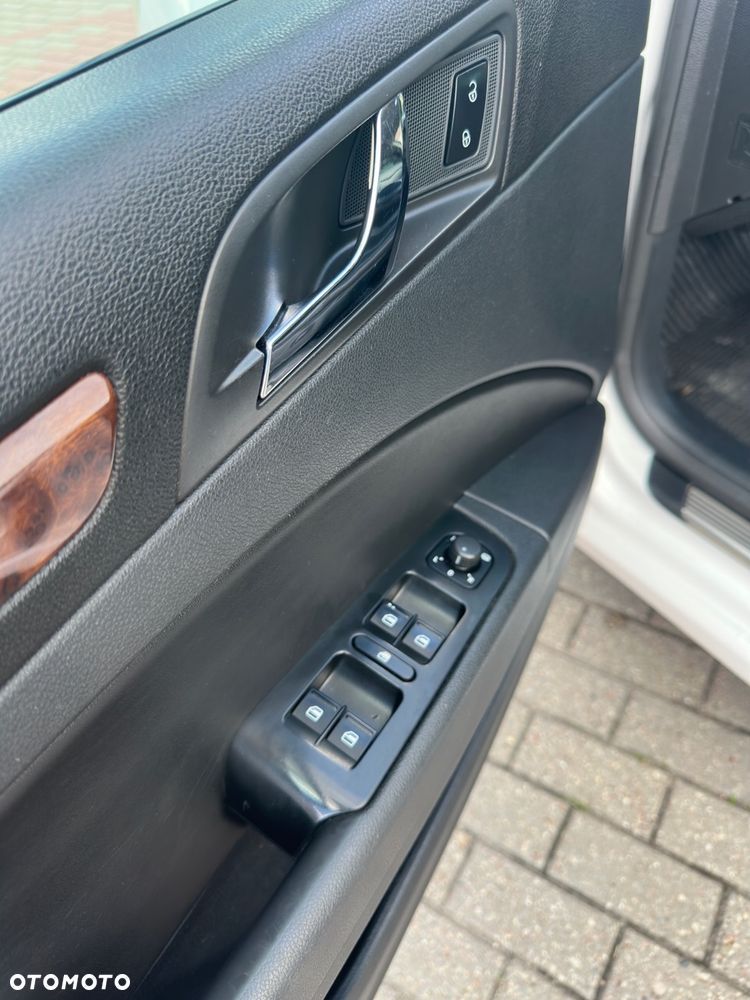 Skoda Superb 2.0 TDI DSG Exclusive - 12