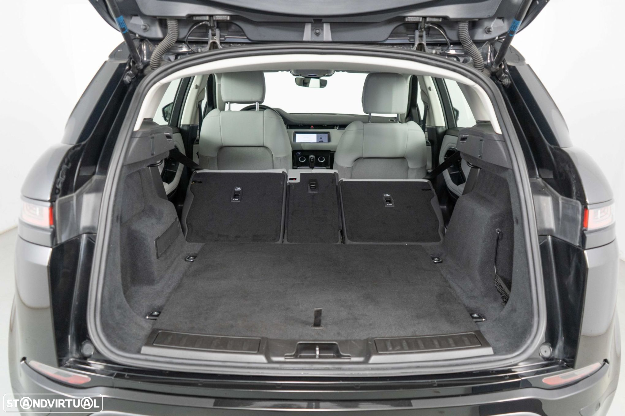 Land Rover Range Rover Evoque 1.5 P300e AWD Auto - 12
