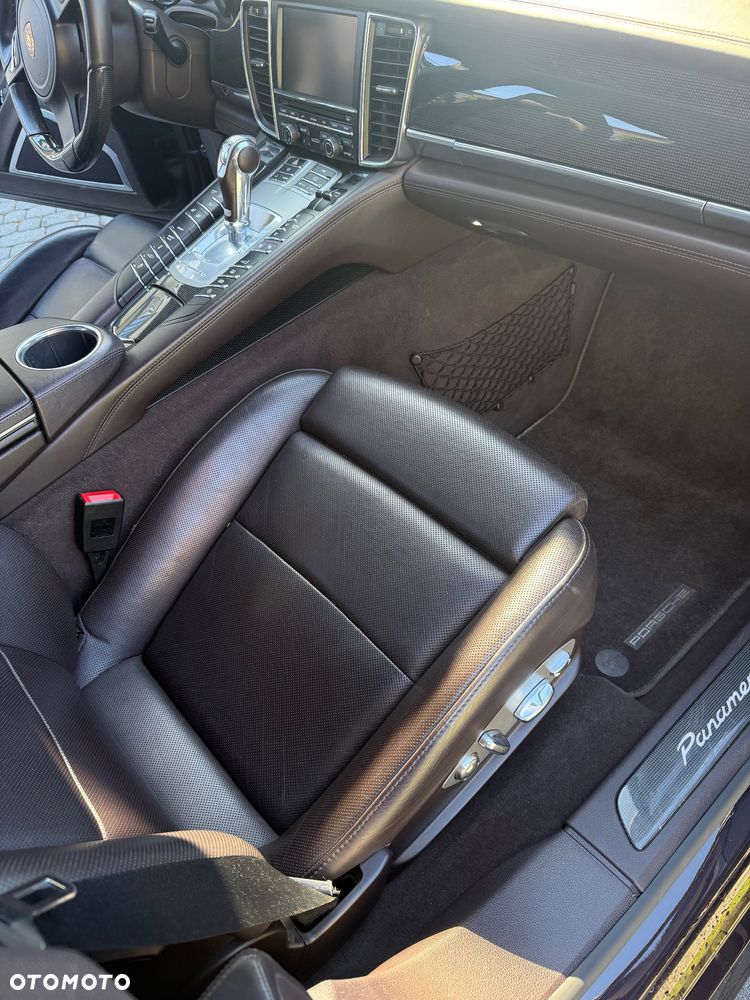 Porsche Panamera S PDK - 16