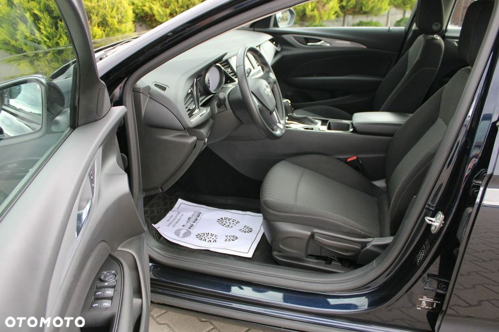 Opel Insignia 1.5 T Elite S&S - 19