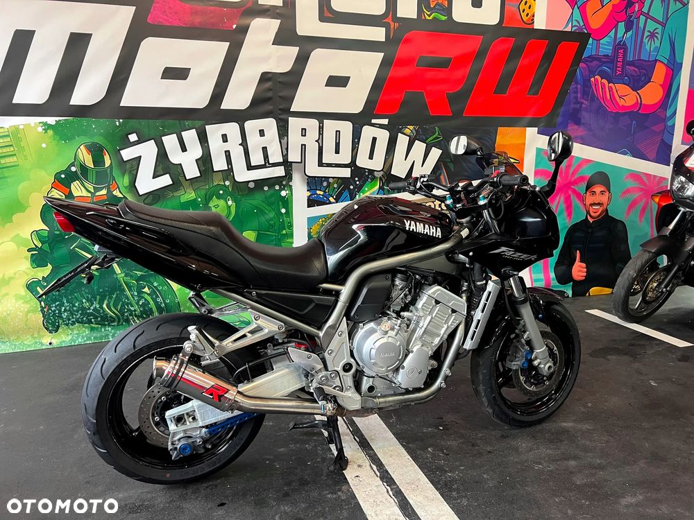 Yamaha FZS - 5