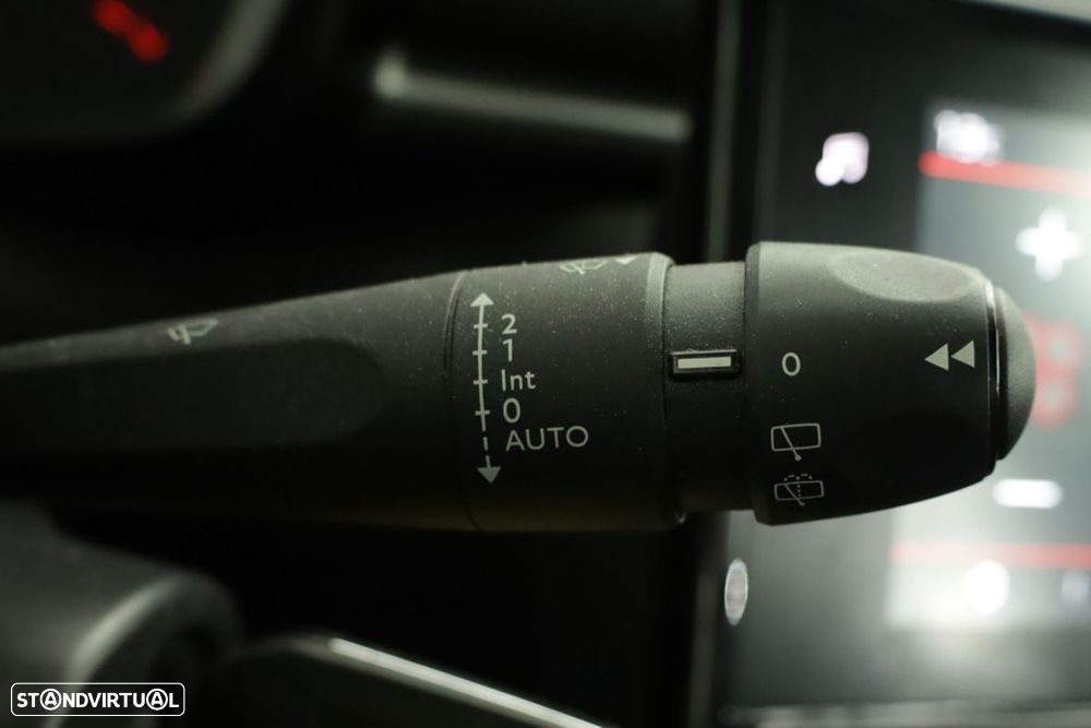 Citroën C3 1.2 PureTech C-Series - 17